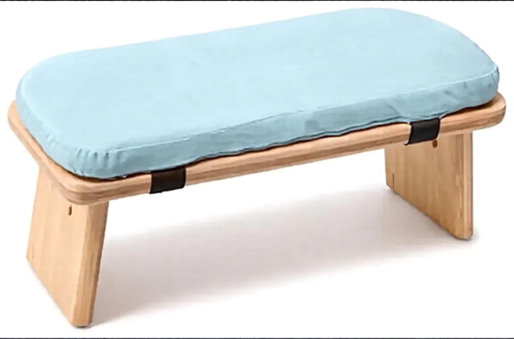 Banco de meditación plegable